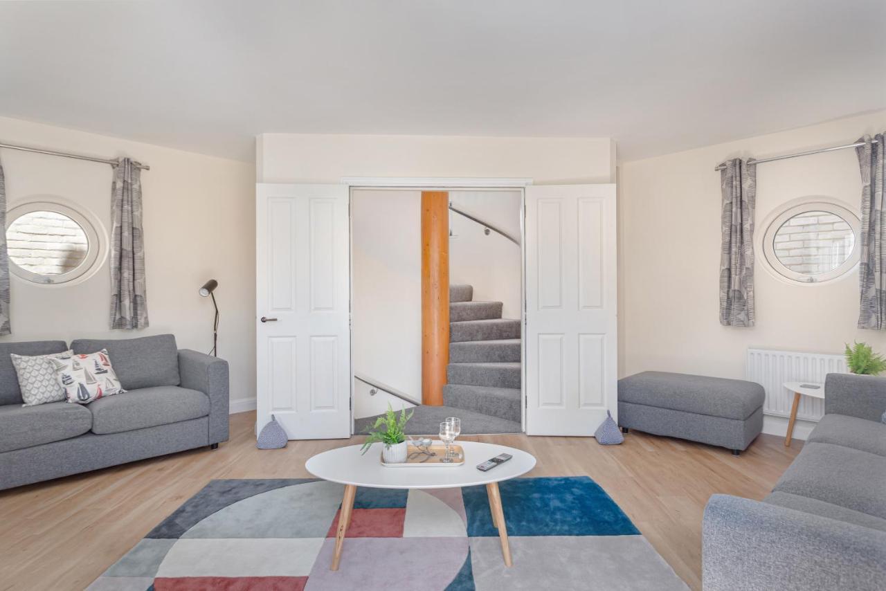 2 Bedroom City Centre Townhouse - With Parking Cambridge  Exterior photo